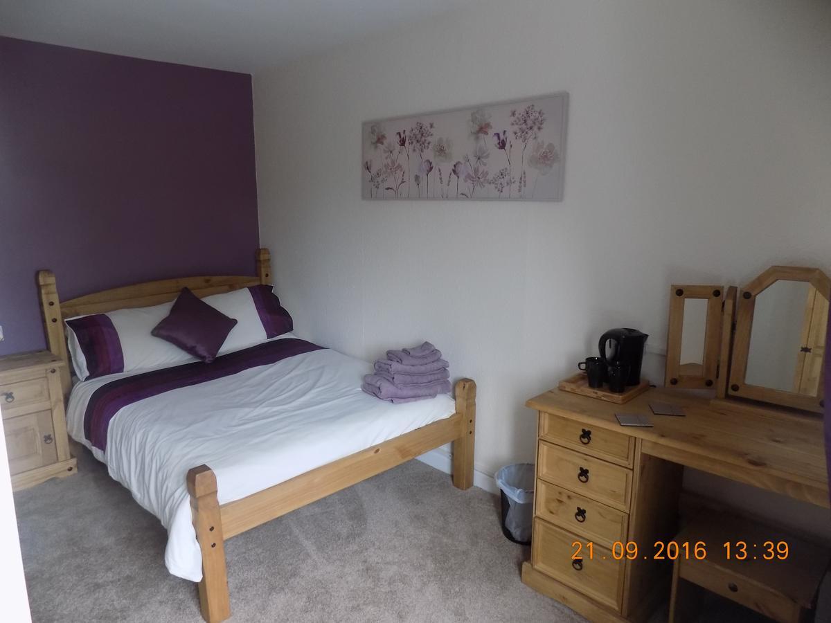 Double Room with Shared Bathroom